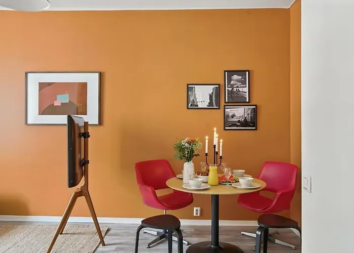 Mid Century Jugend Walkable Area Tram Bus 200m * Helsinki