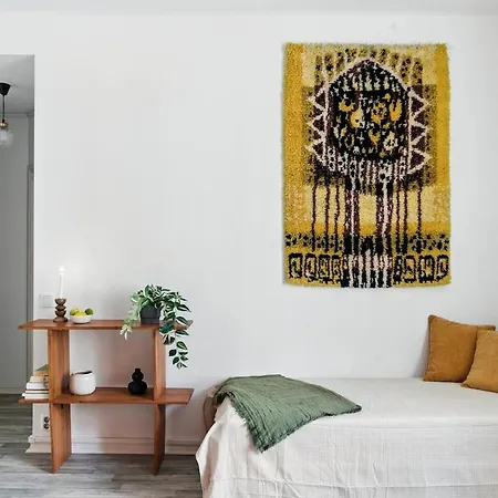 Mid Century Jugend Walkable Area Tram Bus 200m * Helsingfors