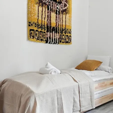 Mid Century Jugend Walkable Area Tram Bus 200m Lägenhet Helsingfors