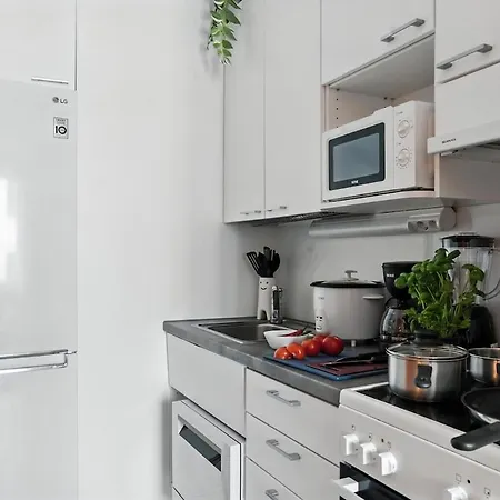 Mid Century Jugend Walkable Area Tram Bus 200m Apartment Helsinki