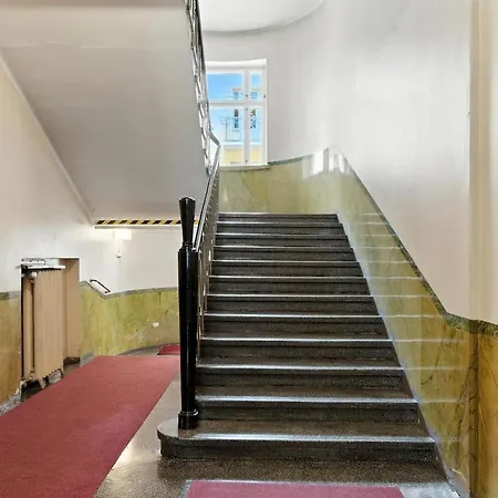 Apartment Mid Century Jugend Walkable Area Tram Bus 200m Helsinki